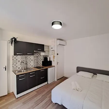 Palerme - Studio Confortable Et Idealement Situe Lägenhet